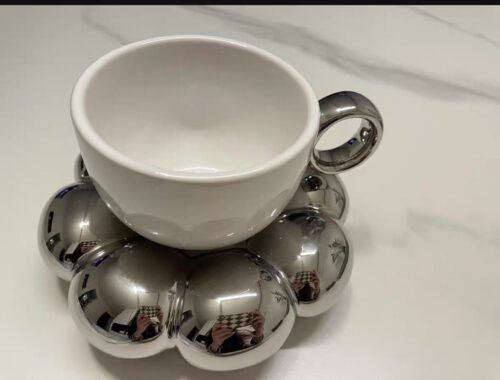 Cup and saucer photo review
