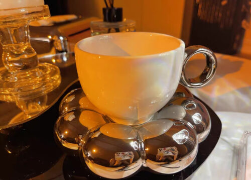 Cup and saucer photo review