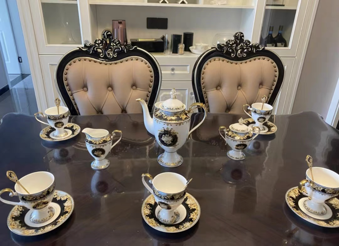 The Luxury Tea Set photo review