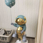The Astronaut Holding a Balloon photo review