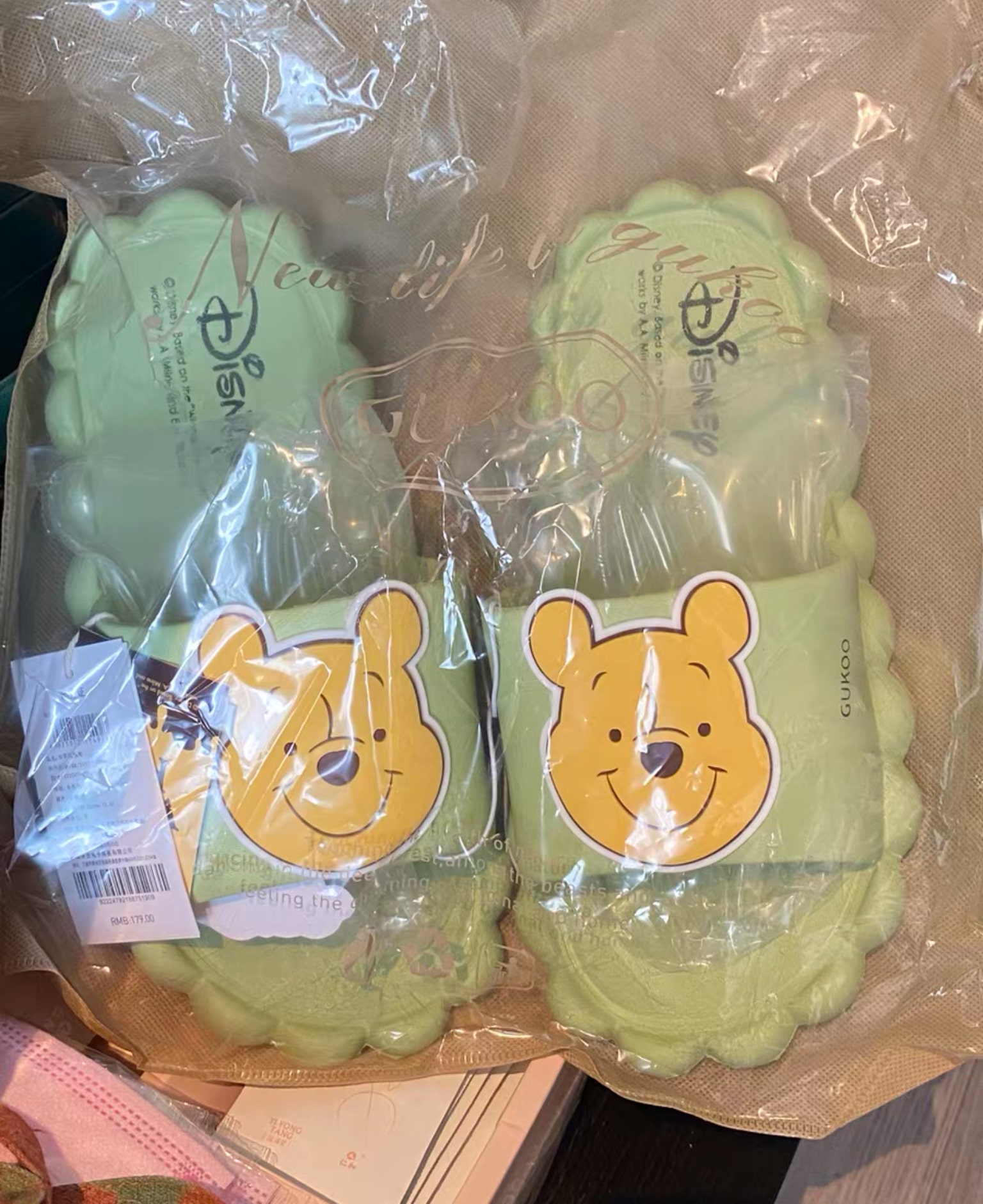 The Disney Slipper (35-40) photo review