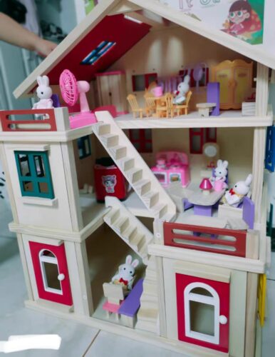The Wooden Doll House photo review