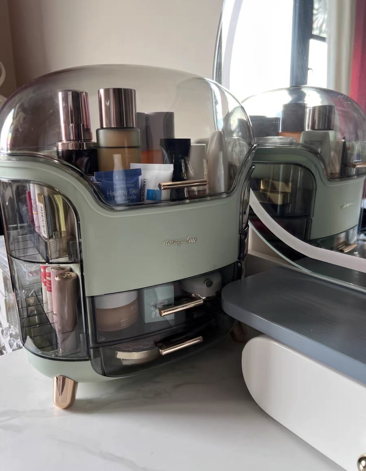 Makeup Organiser photo review