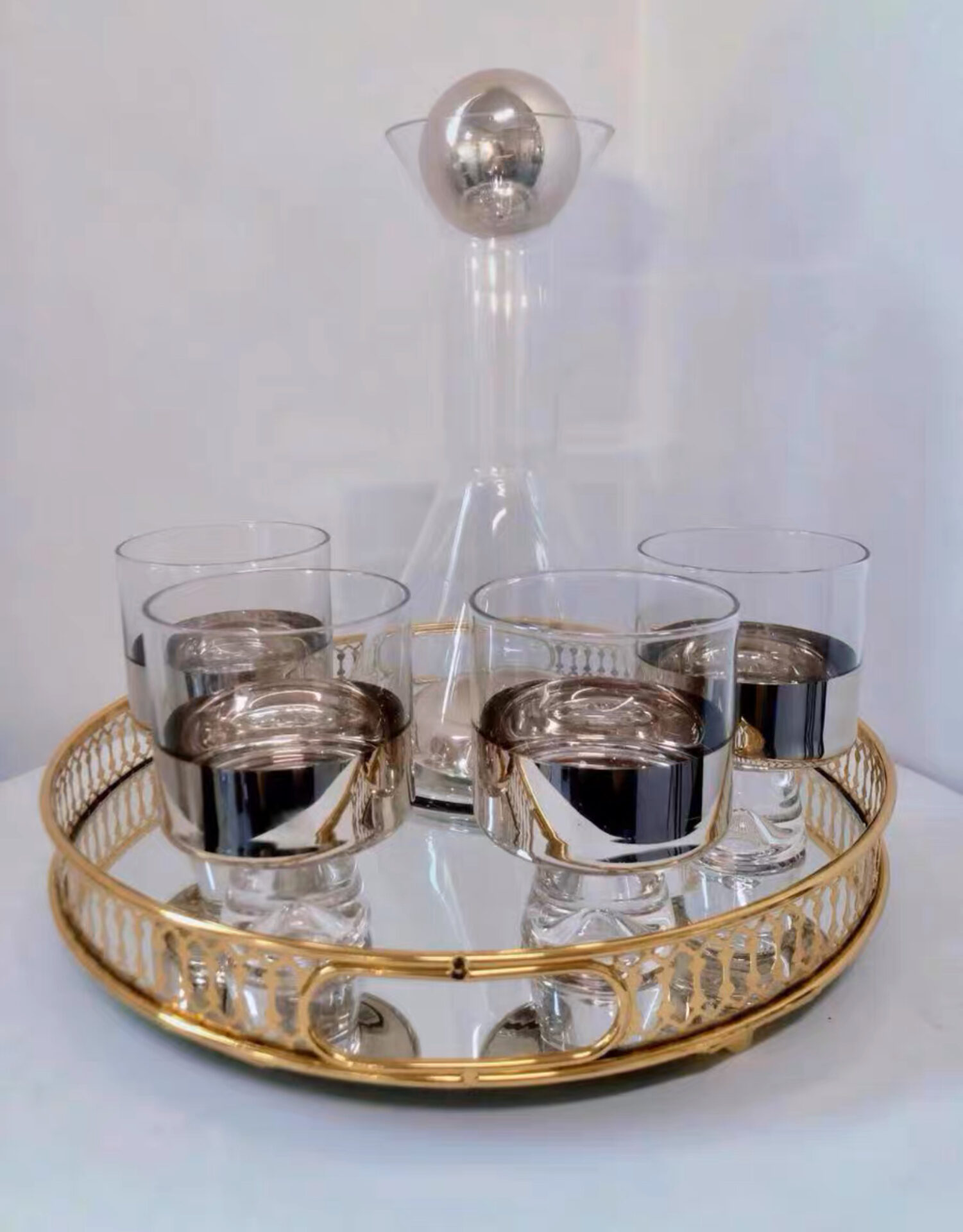 The Glass Set photo review