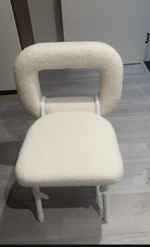 Chair photo review
