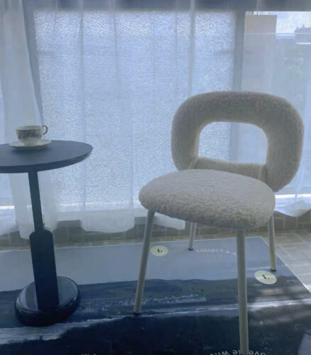 Chair photo review